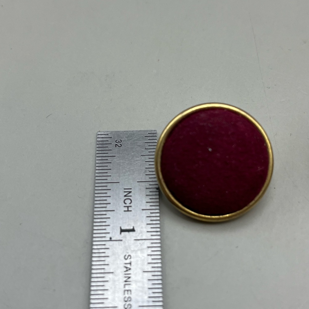 Elegant Gold and Red Button Earrings - Picture 3 of 3